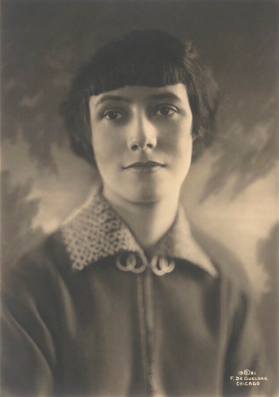 Lynn fontanne npg x198295