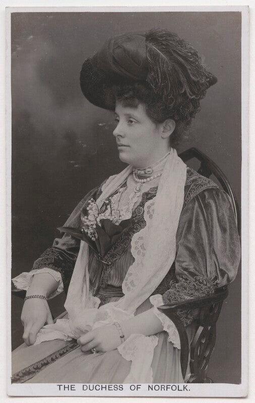 Gwendolen mary fitzalan howard (née constable maxwell), duchess of norfolk and 12th lady herries of terregles npg x197833