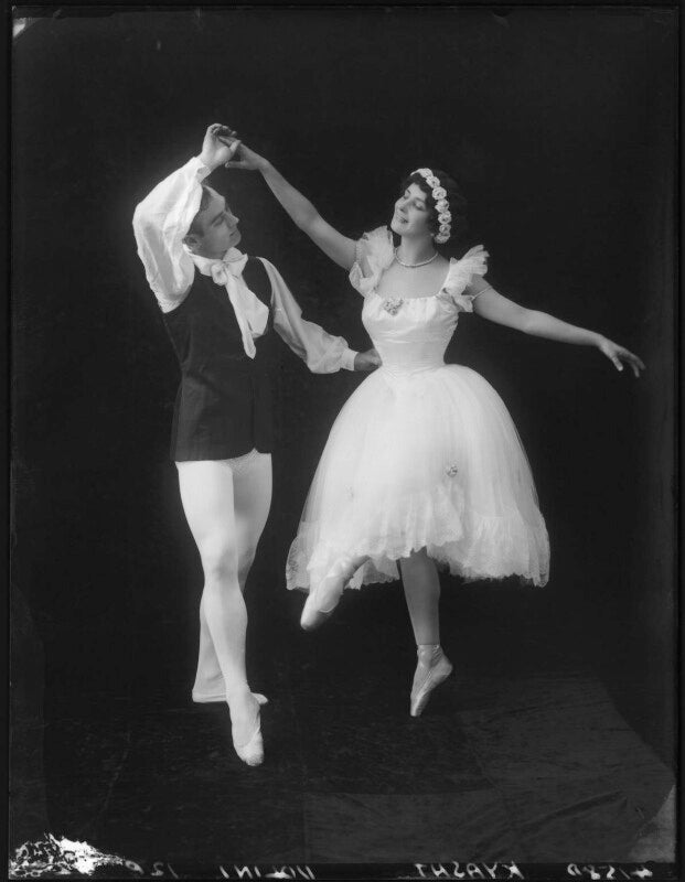 Alexandre volinine (né aleksandr volinin); lydia kyasht npg x101602