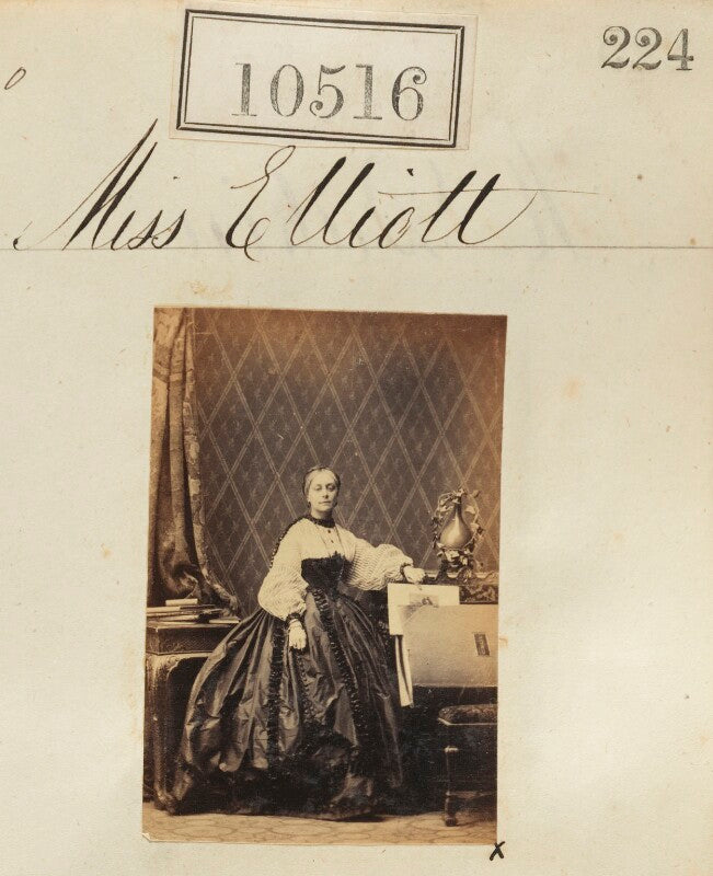 Miss elliott npg ax60230