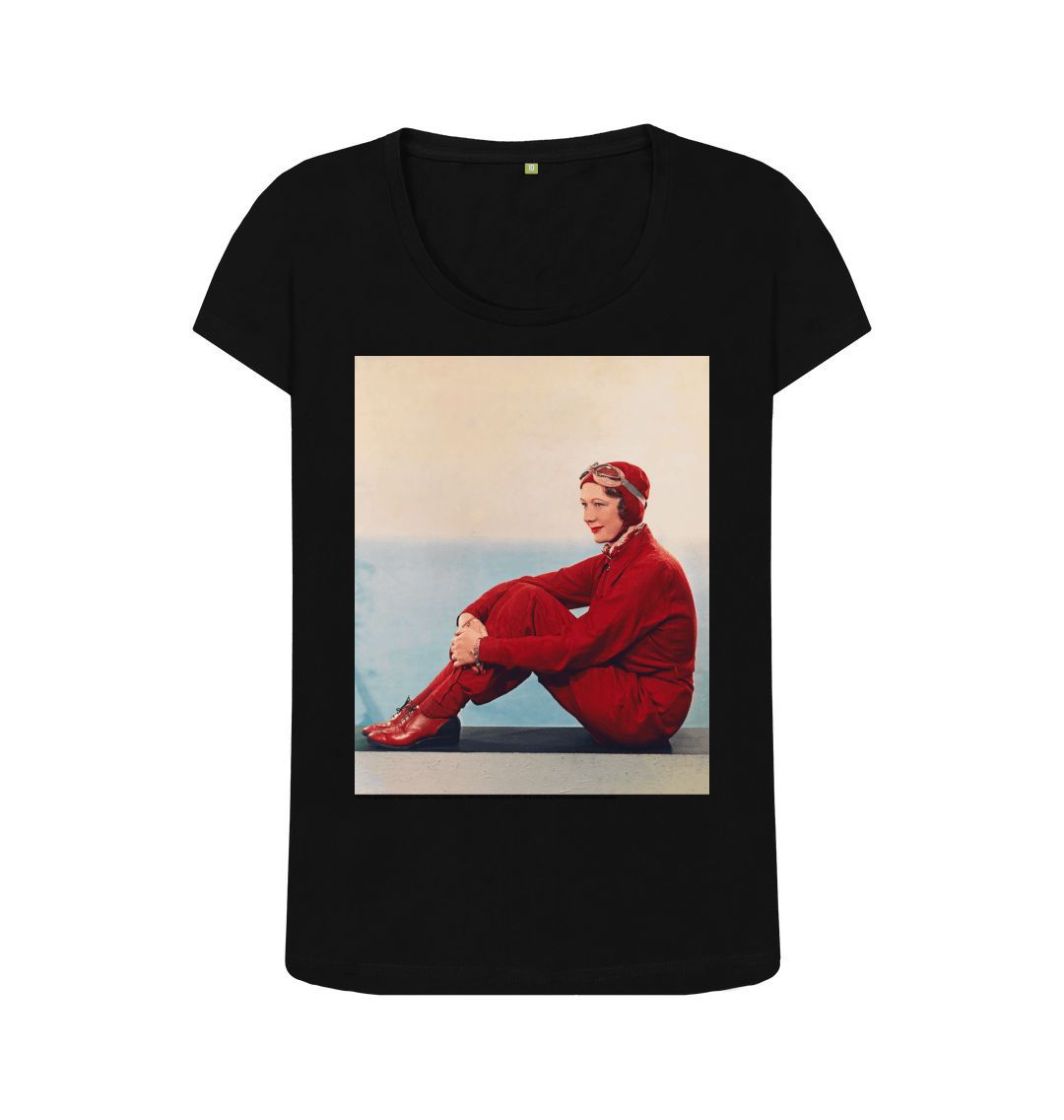 Black jill scott women's scoop neck t shirt