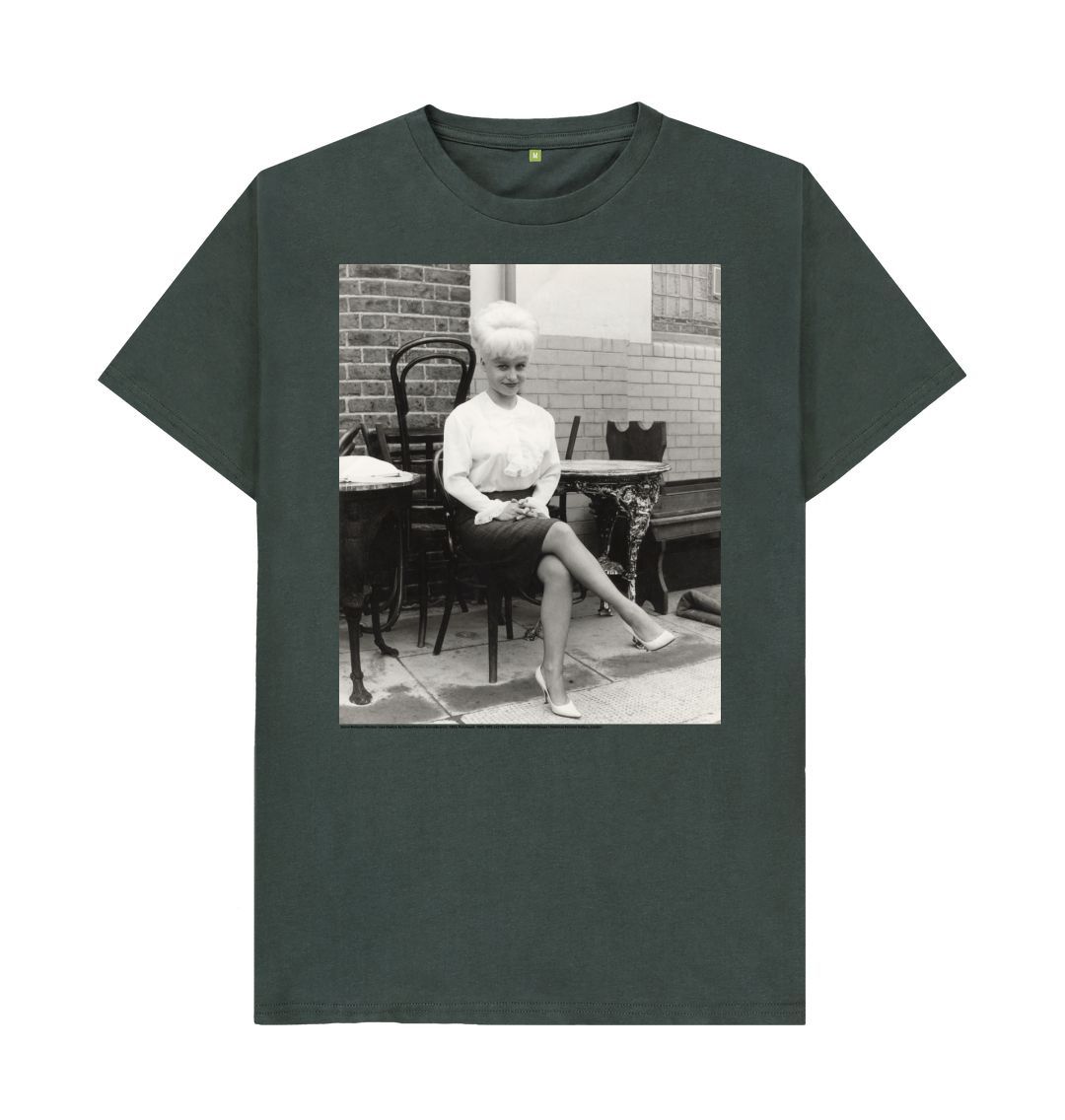 Dark grey dame barbara windsor unisex t shirt