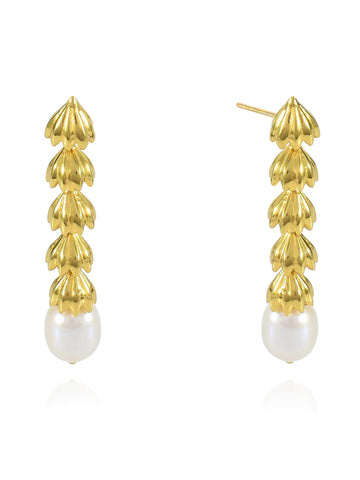 5 tiers of small gold seashell looking charms dangling from an earring with a pearl at the bottom. 