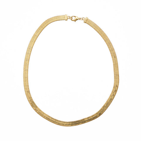 A thick gold chain necklace.