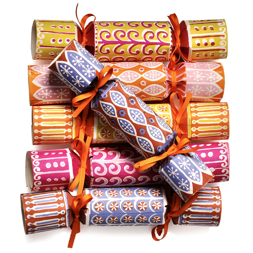 Make your own christmas crackers styled