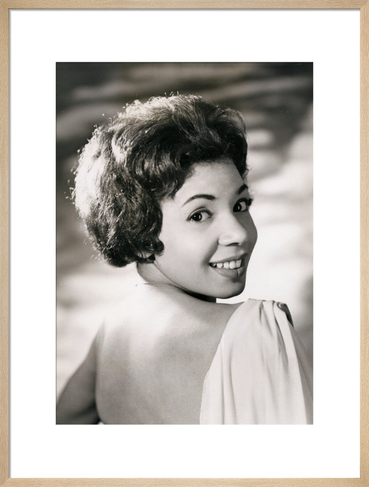 Si 1051592_ihcm 61.89_iwcm 44.00_fls 880600l.tif_fts 880600t.tif_mc ffffff_fwcm 1.50_tmwcm 9.05_bmwcm 9.05_lmwcm 8.00_rmwcm 8.00_maxdim 1000_en_external___iar 1