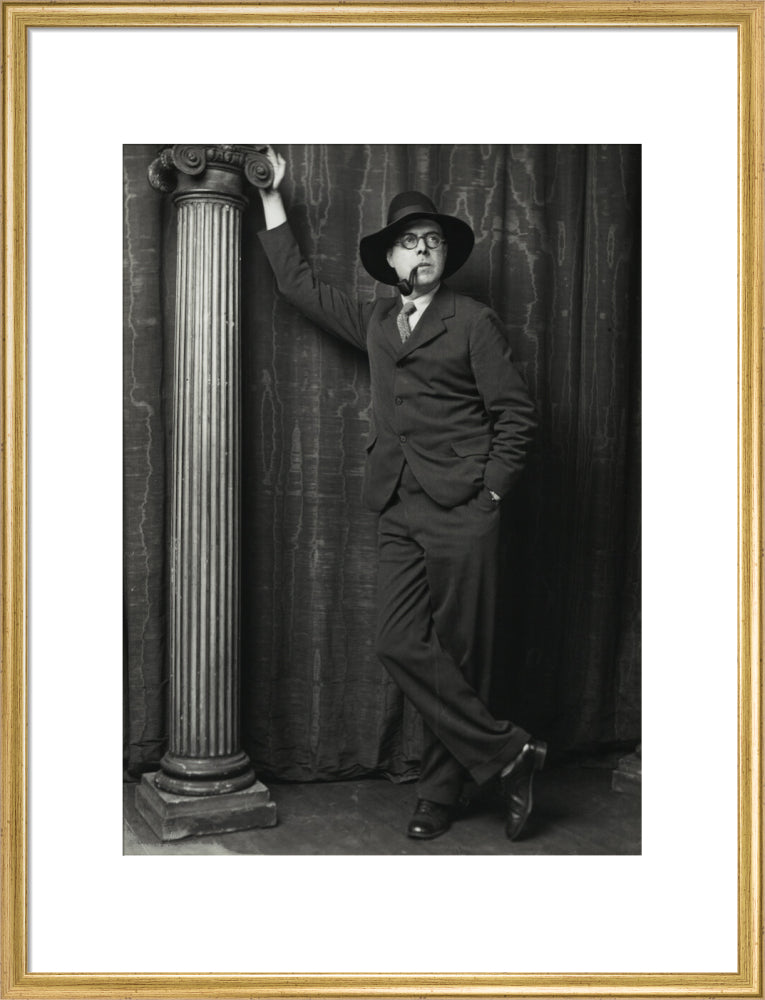 Si 1051622_ihcm 60.32_iwcm 44.00_fls 880242l.tif_fts 880242t.tif_mc ffffff_fwcm 2.30_tmwcm 9.84_bmwcm 9.84_lmwcm 8.00_rmwcm 8.00_maxdim 1000_en_external___iar 1