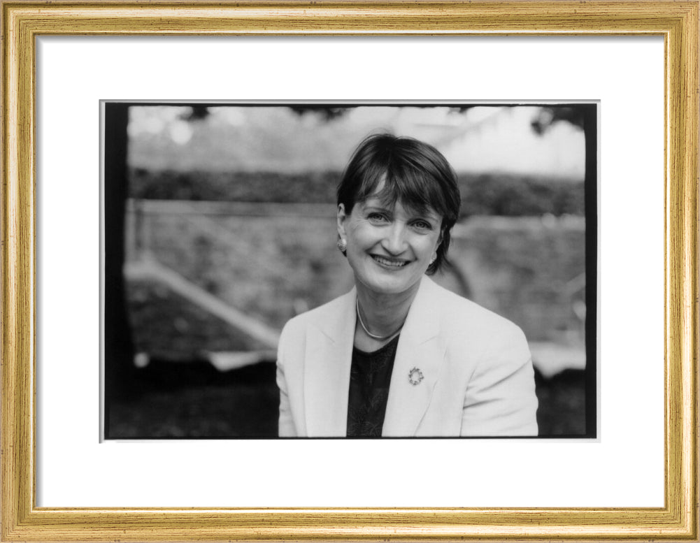 Si 1051822_ihcm 21.95_iwcm 32.00_fls 880242l.tif_fts 880242t.tif_mc ffffff_fwcm 2.30_tmwcm 4.03_bmwcm 4.03_lmwcm 4.00_rmwcm 4.00_maxdim 1000_en_external___iar 1