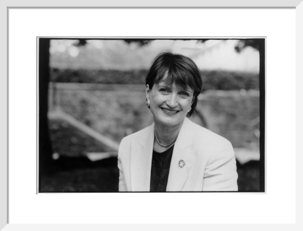 Si 1051822_ihcm 32.92_iwcm 48.00_fls 880231l.tif_fts 880231t.tif_mc ffffff_fwcm 1.50_tmwcm 6.04_bmwcm 6.04_lmwcm 6.00_rmwcm 6.00_maxdim 1000_en_external___iar 1