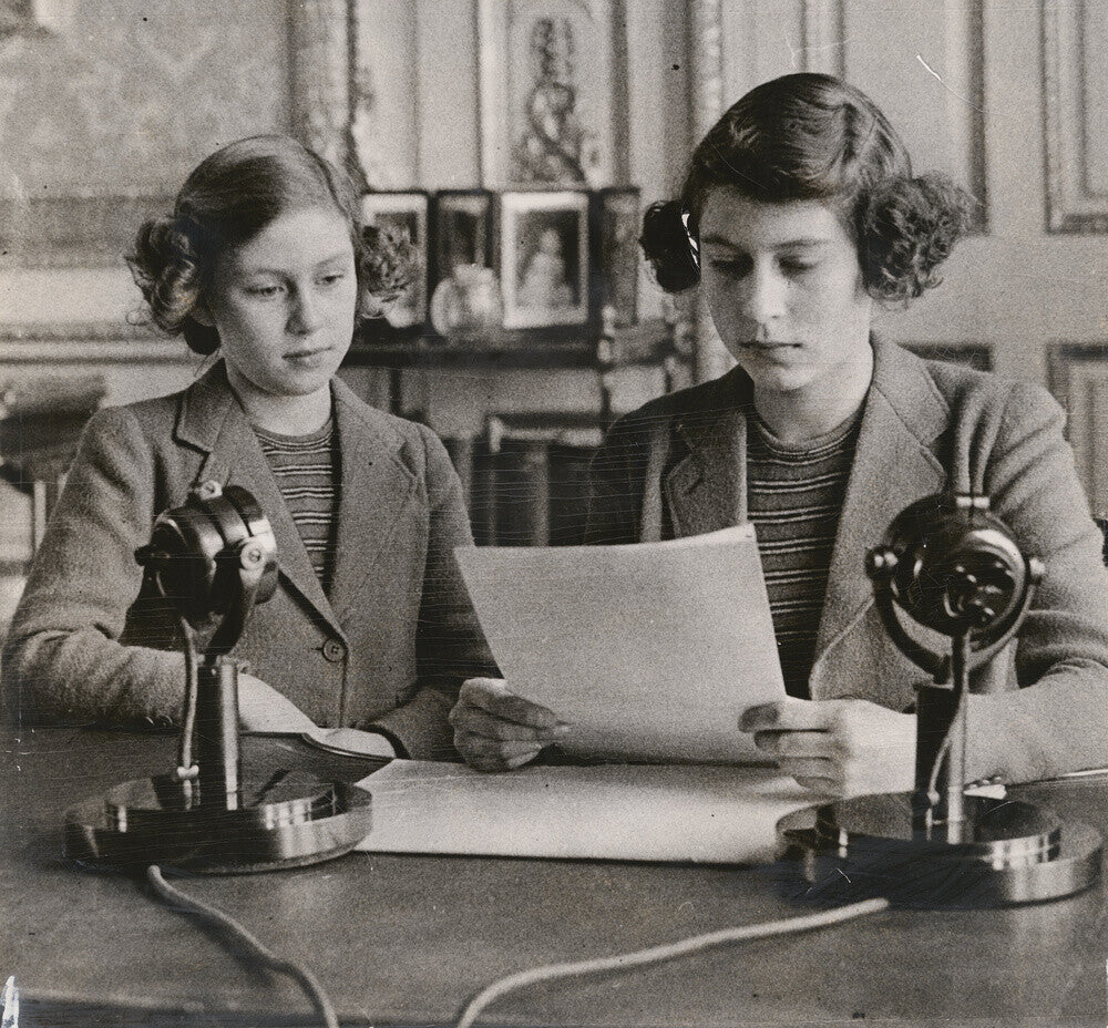 Princess margaret; queen elizabeth ii portrait print