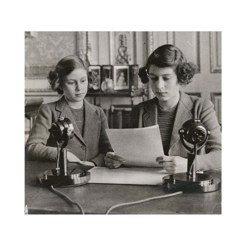 Princess margaret; queen elizabeth ii portrait print (art print, small, no frame)