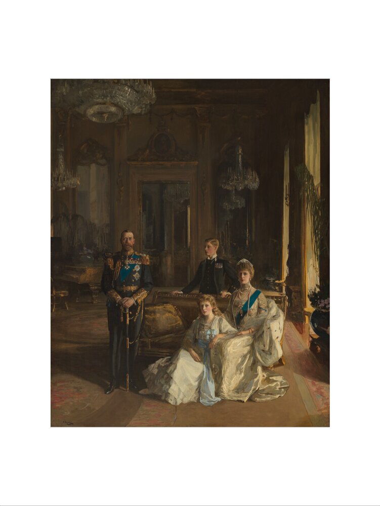 The royal family at buckingham palace, 1913 portrait print (art print, large, no frame)