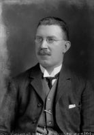 Reynold Alleyne Nicholson NPG x41337