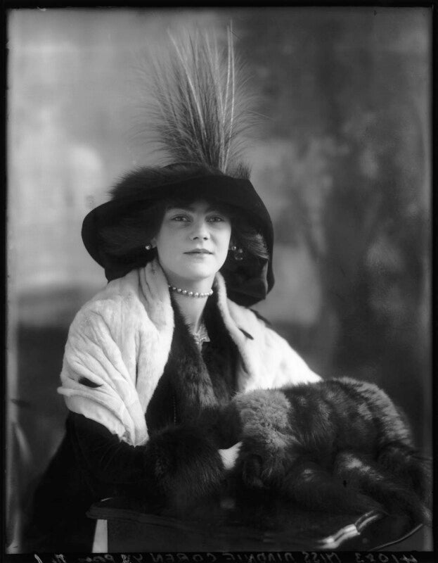 Divonie coren npg x103043