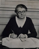 Isabel Crowdy NPG x184352