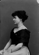 Hon. Lilian Janet (née Macdonald), Countess of Cromartie NPG x8965