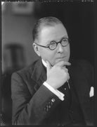 John Colin Campbell Davidson, 1st Viscount Davidson NPG x36582