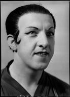 John Dudley as Nanki-Poo in 'The Mikado' NPG x154888