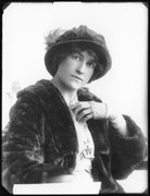 Shirley Kellogg (Mrs Albert de Courville) NPG x101789