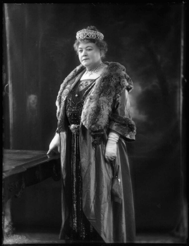 Lady elizabeth florence strabolgi (née cooper) npg x122863