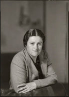 Helen de Guerry Simpson NPG x79023