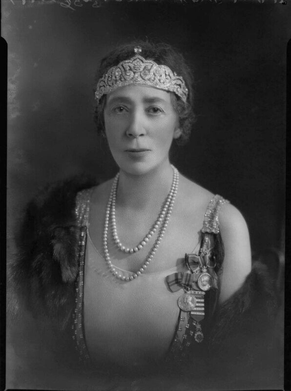 Natica (née yznaga), lady lister kaye npg x42211