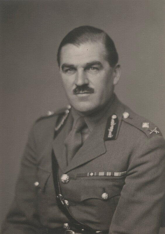 Robert elliott ('roy') urquhart npg x185801