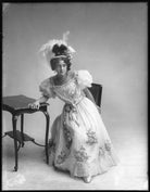 Poldi Müller as Mariette in '1830' NPG x104066