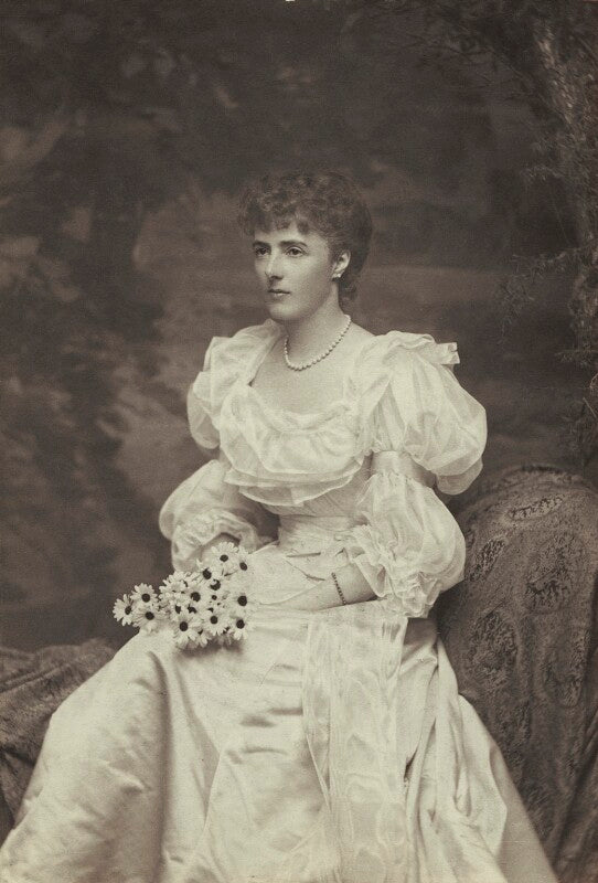 Evelyn elizabeth brinton (née forbes) npg x46596