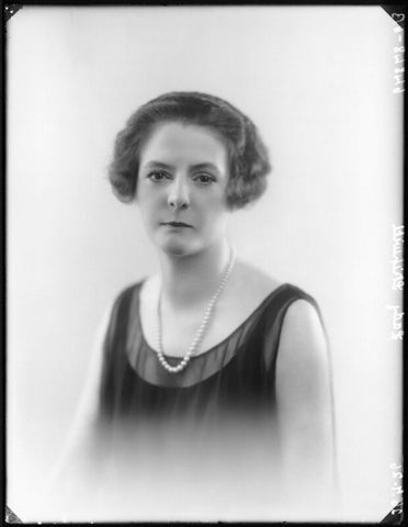 Elsie Maude (née Allison-Brown), Lady Skipwith NPG x123020