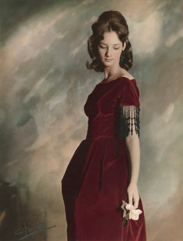 Iona Mary Campbell (née Colquhoun), Duchess of Argyll NPG x29847