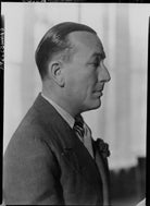 Noël Coward NPG x11069