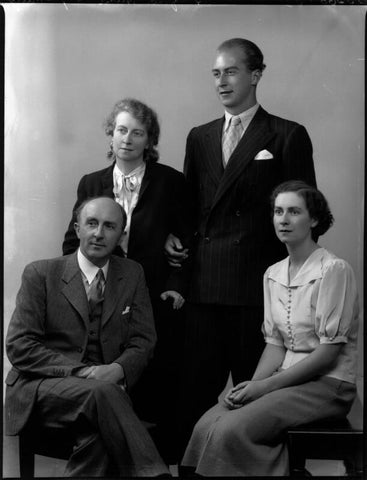 Sir Alfred William Hurst; Gertrude Alice (née Hurst), Lady Hurst; Anthony Harold Brigham Hurst; Joan Mary Hurst NPG x153195