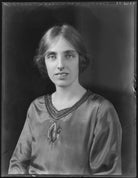 Eva Violet Isaacs (née Mond), Marchioness of Reading NPG x122738