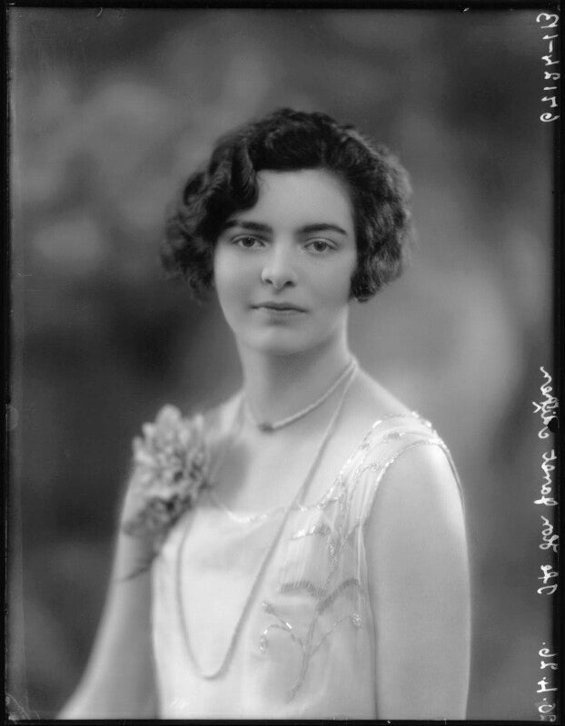 Hon. janet (gladys) kidd (née aitken) npg x36676