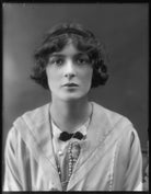 Julia James NPG x101962