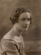 Charlotte Denman (née d'Erlanger) NPG x85616