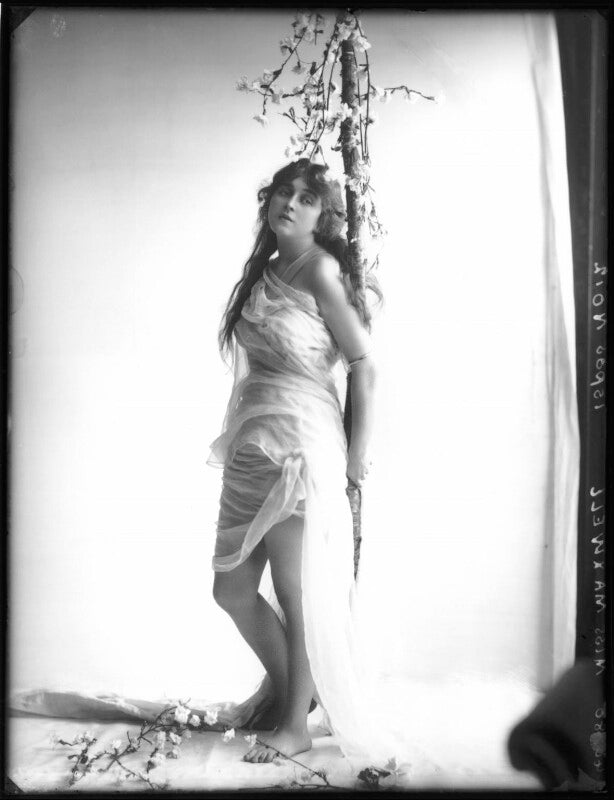 Vivien maxwell npg x101626