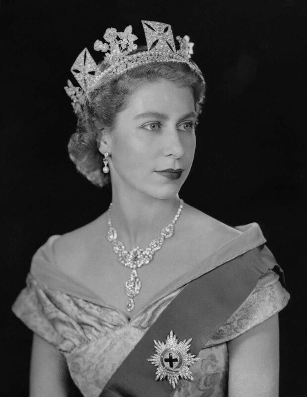 Queen elizabeth ii npg x34832