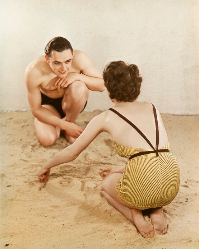 Beach scene npg x220572