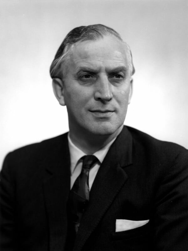 (thomas) frederick peart, baron peart npg x171944