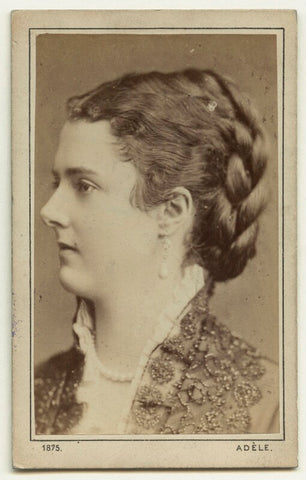 Georgina Elizabeth Ward (née Moncreiffe), Countess of Dudley NPG x10694