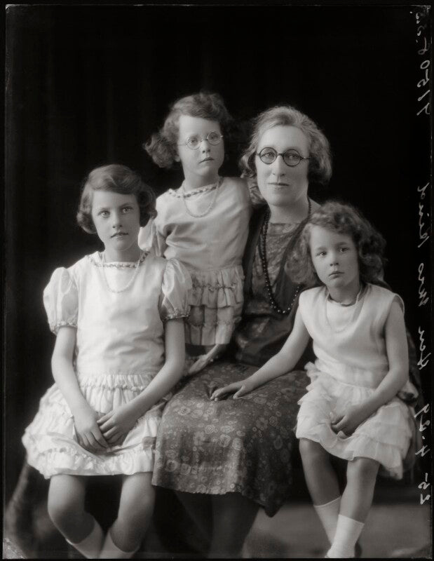 Evelyn hind; vivien hind (later schurmann, later lindon); hon. dorothy alice hind (née pakington); pamela hind o'malley (née hind) npg x124536