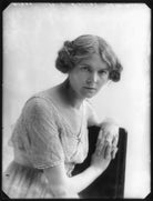 Gertrude Robins NPG x102566