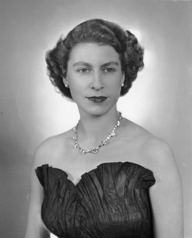 Queen Elizabeth II NPG x36952