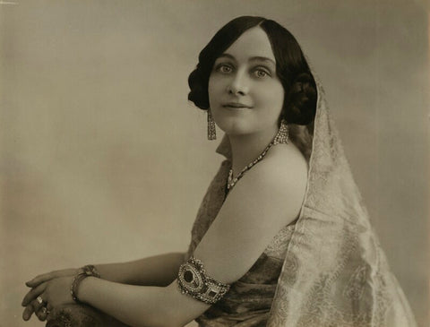 Elsie Forrest (Elsie Caroline (née Thompson), Maharani of Tikari) NPG x83493