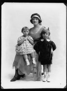 Gwladys (née Sutherst), Marchioness Townshend with her children NPG x158476