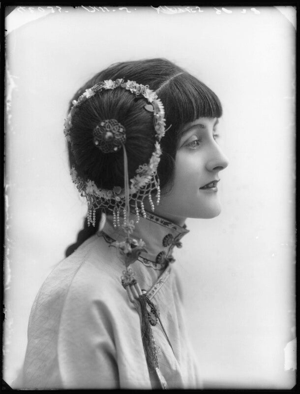 Sheila hayes as moy fah loy in 'the yellow jacket' npg x104211