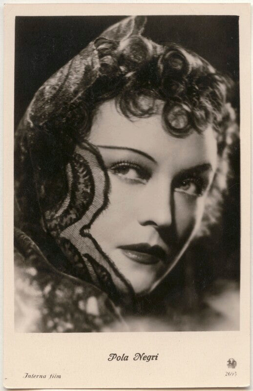 Pola negri npg x139723