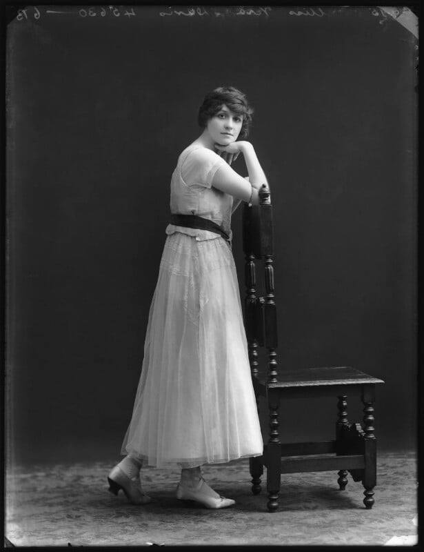 Vera davis npg x103055